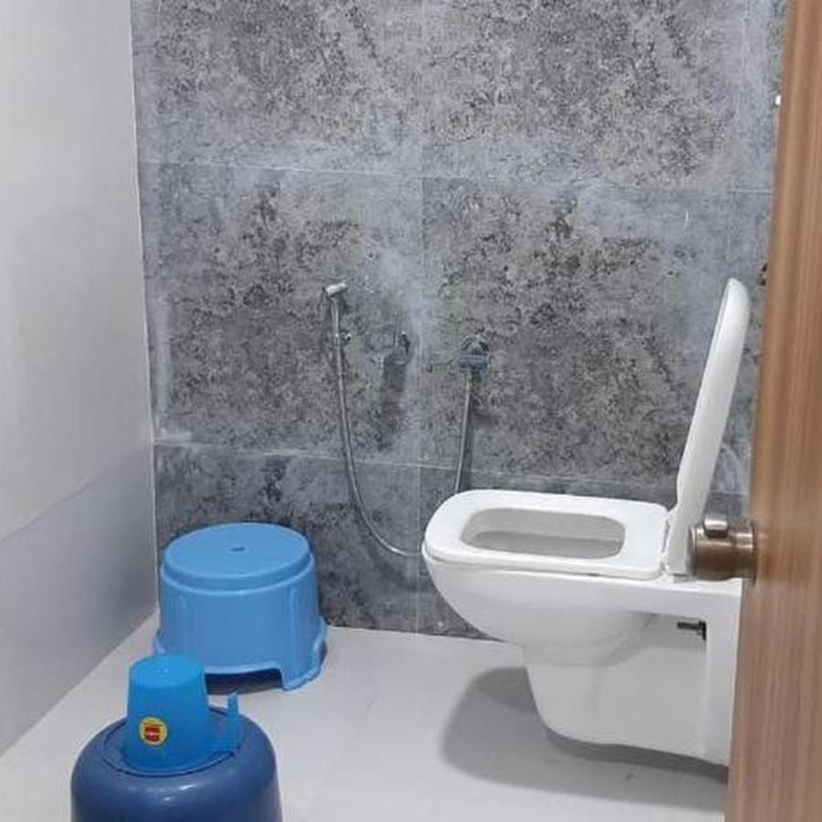 Hotel Mansarovar,Vadodara Ngoại thất bức ảnh